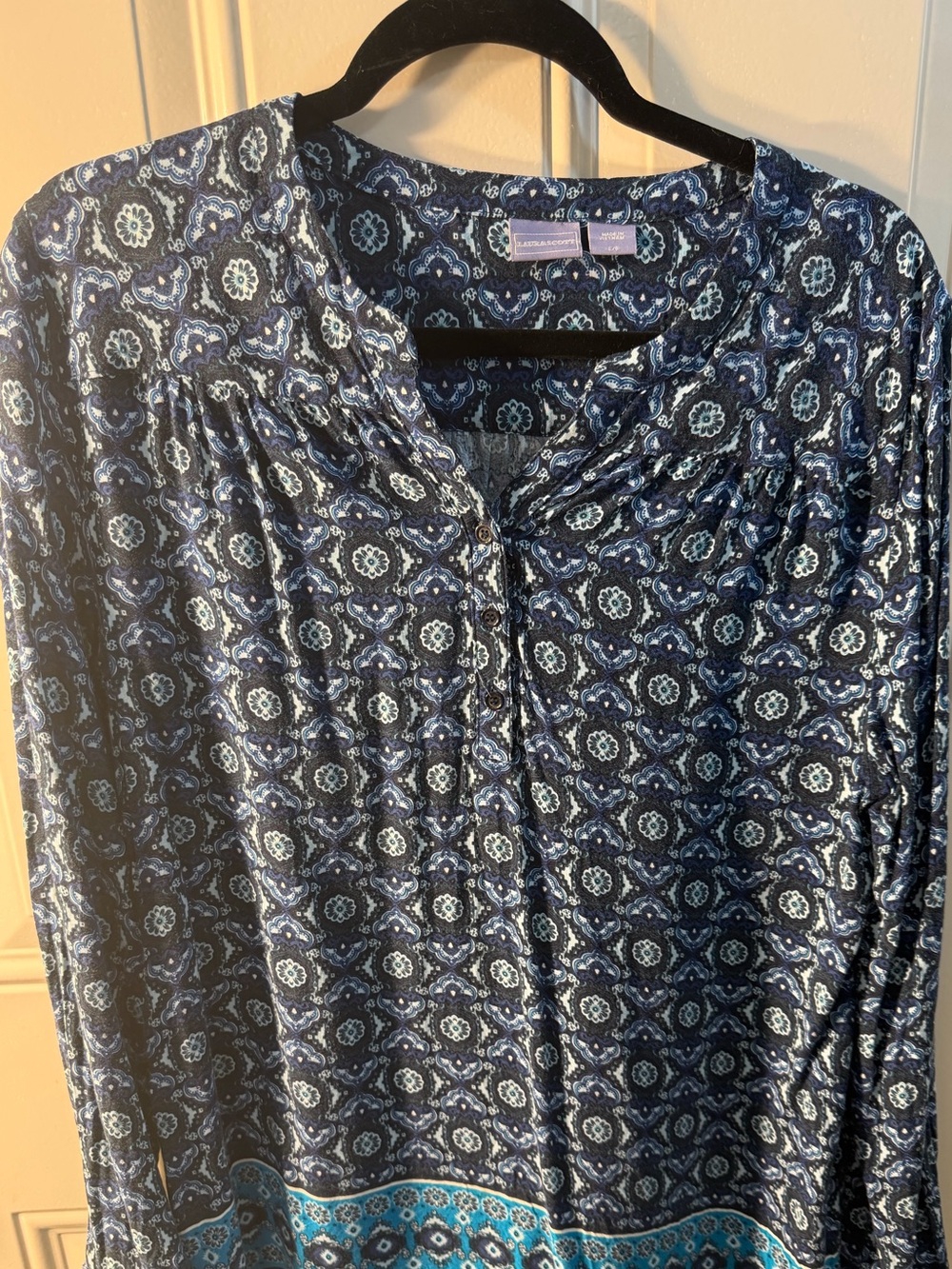 Laura Scott Navy Blue Printed Tunic Top
